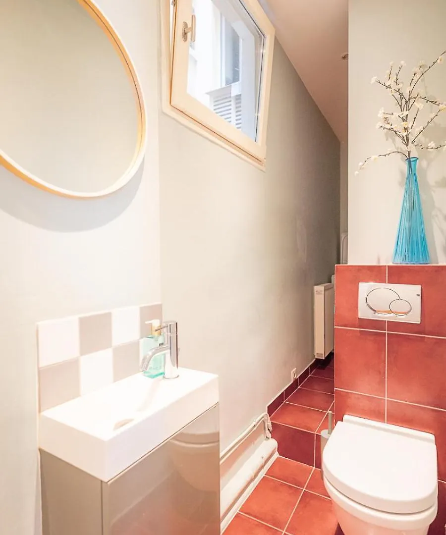 Bastille Trousseau Apartment Paris